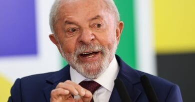 Lula sanciona LDO com veto a reajuste do Fundo Partidário
