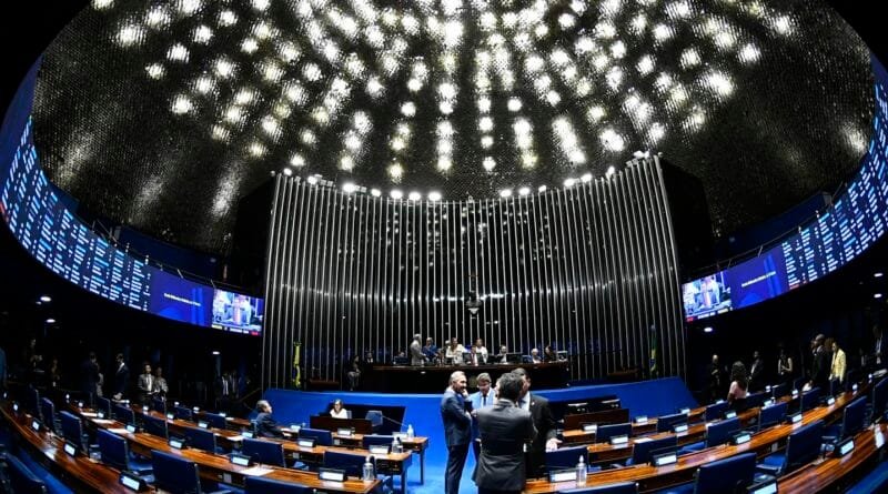 Senado aprova regras mais duras para condenados por morte de policiais
