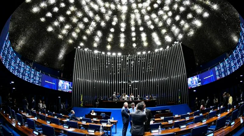 Senado aprova regras mais duras para condenados por morte de policiais