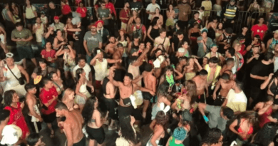 Eu na multidão: confira histórias de quem participa do carnaval de Brasília Eu na multidão: confira histórias de quem participa do carnaval de Brasília