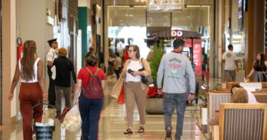 Operação Dia dos Namorados orienta comércio sobre direitos do consumidor