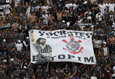 Sócrates, ídolo do Corinthians e da seleção, recebe honraria na Alesp