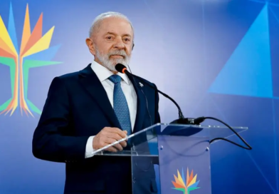 Governo Lula rejeita novo tarifaço de Trump e reitera: ‘Pix é patrimônio do povo’